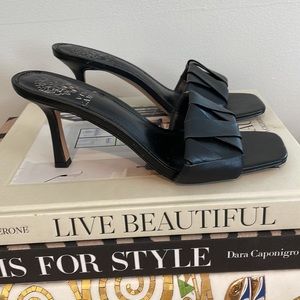 Vince Camuto women’s sandals